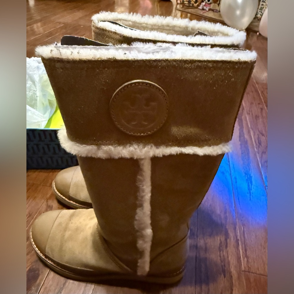 EUC Tory Burch Boots Size 7, Camel/Honey, Nadine Mid Shaft Boot